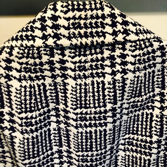 Christian Dior Coat-navy and white houndstooth - Picture 7 of 8